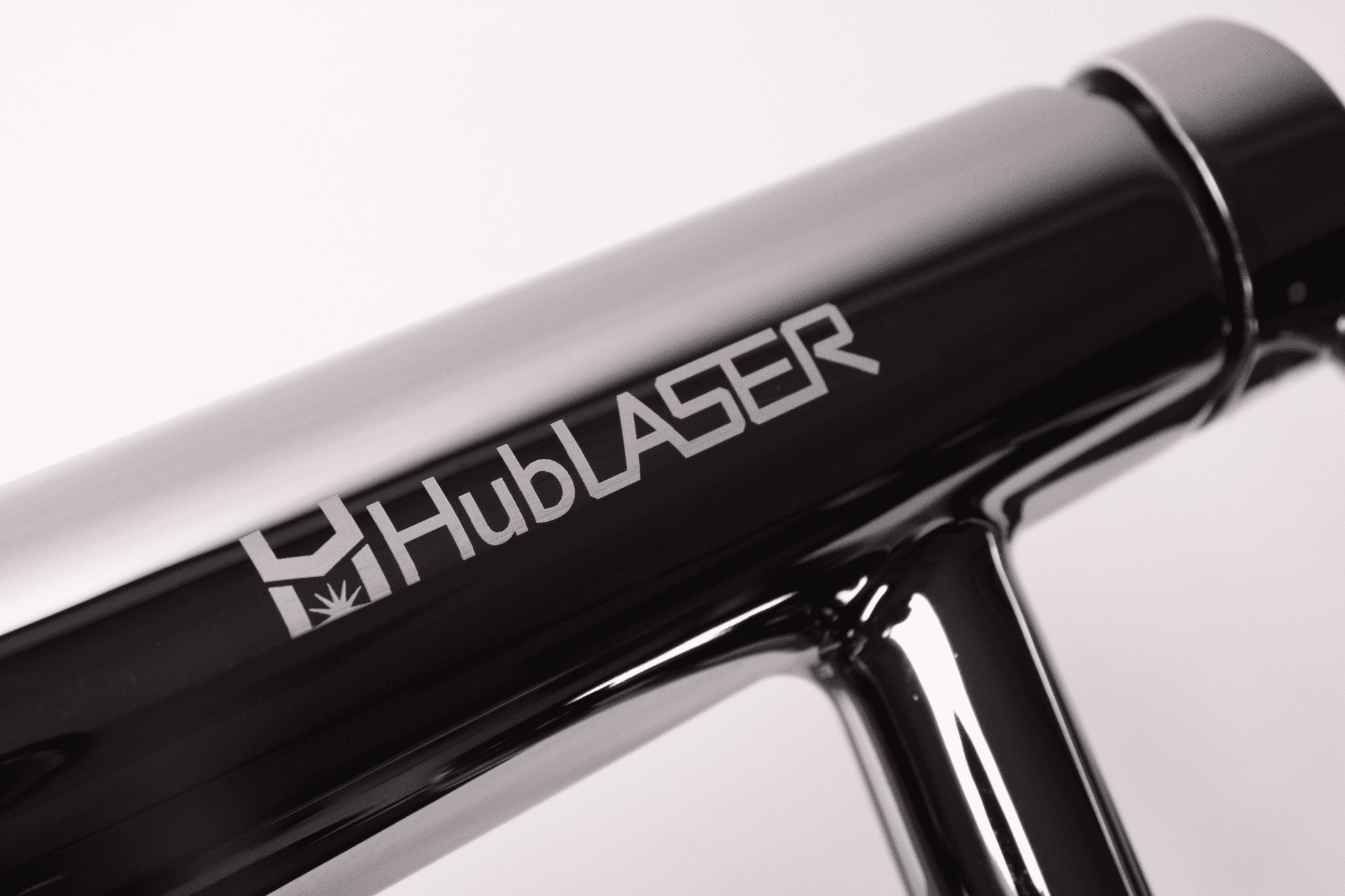 HubLASER QRコードマーキング