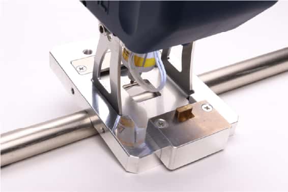 Vガイド 円筒ワークをしっかり固定。（Patmark2-mini用）